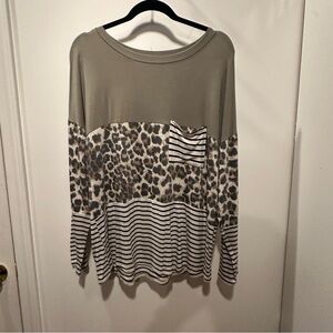 NWOT Lovely Melody Green Long Sleeve Tee